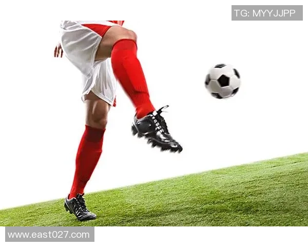 足球明星龅牙苏的精彩瞬间与独特魅力全景展示